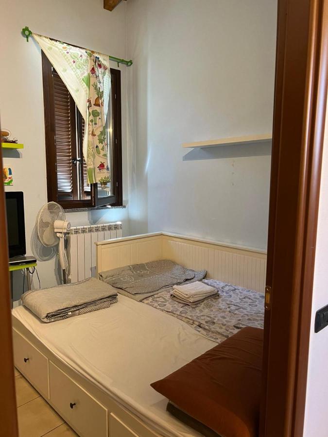 Casa Mimi Lägenhet Arsago Seprio Exteriör bild
