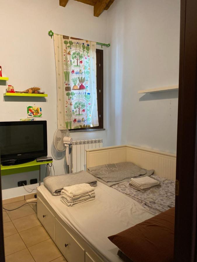 Casa Mimi Lägenhet Arsago Seprio Exteriör bild